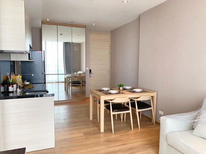 Park 24 (Origin Phrom Phong), 2 bed condo in Sukhumvit, Bangkok — photo 2