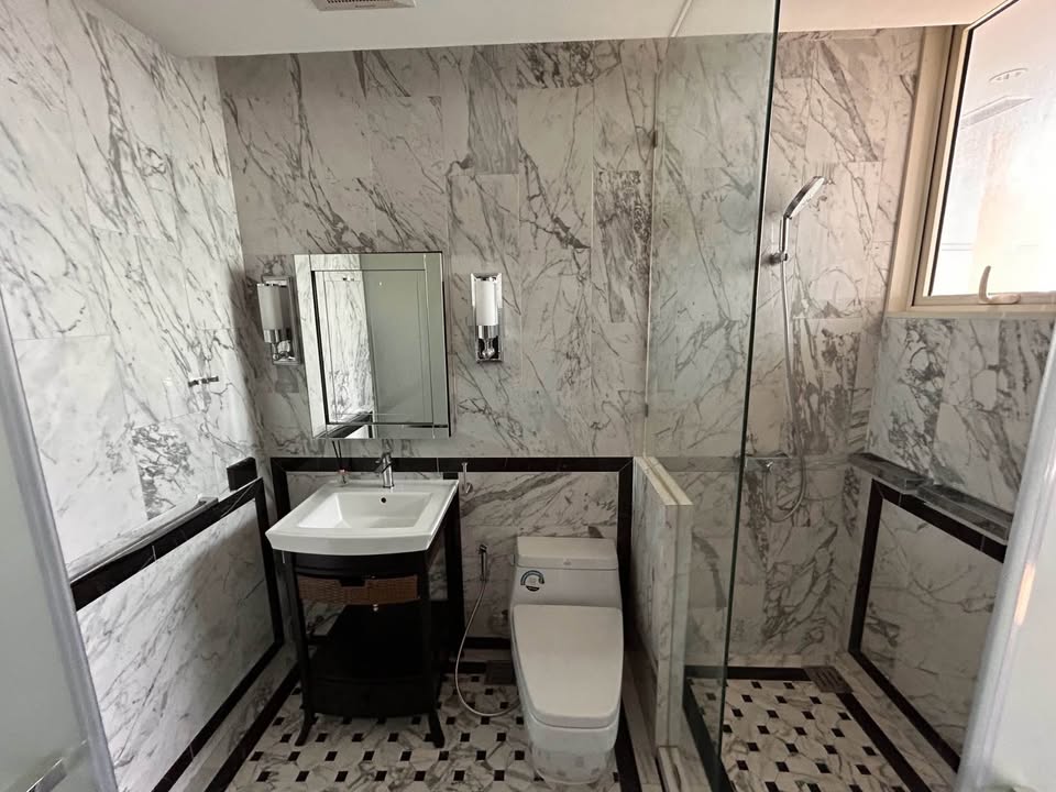 Royce Private Residences — photo 6