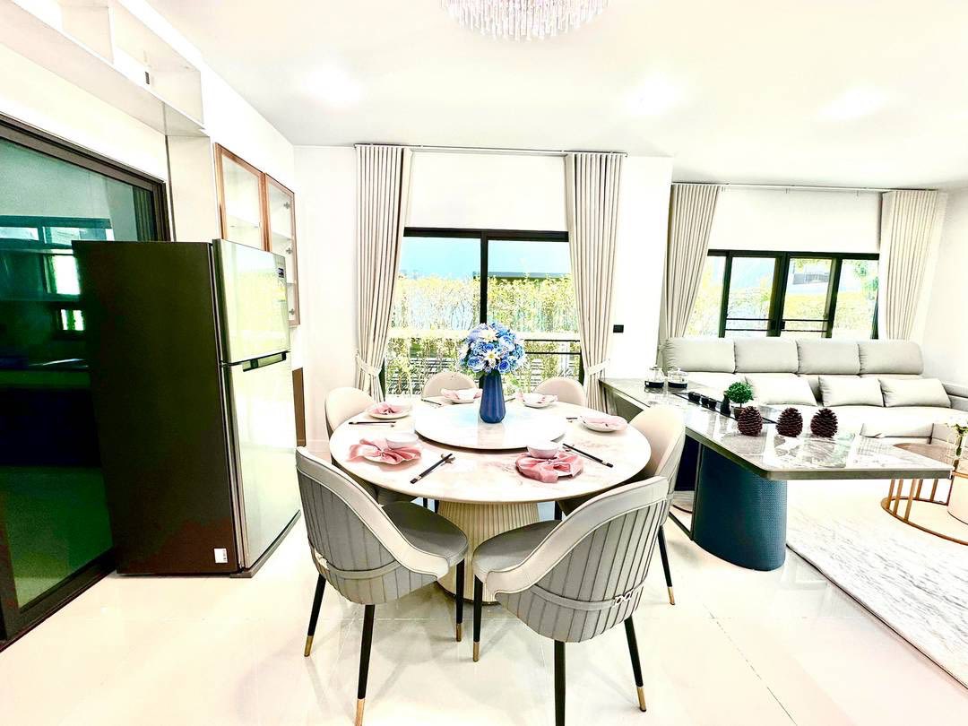 Setthasiri Krungthepkreetha 2, 5 bed house in Ramkhamhaeng Early, Bangkok — photo 4