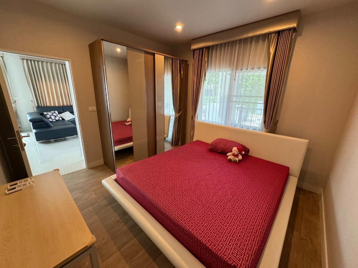 Burasiri Pattanakarn, 4 bed house in Phatthanakon, Bangkok — photo 12