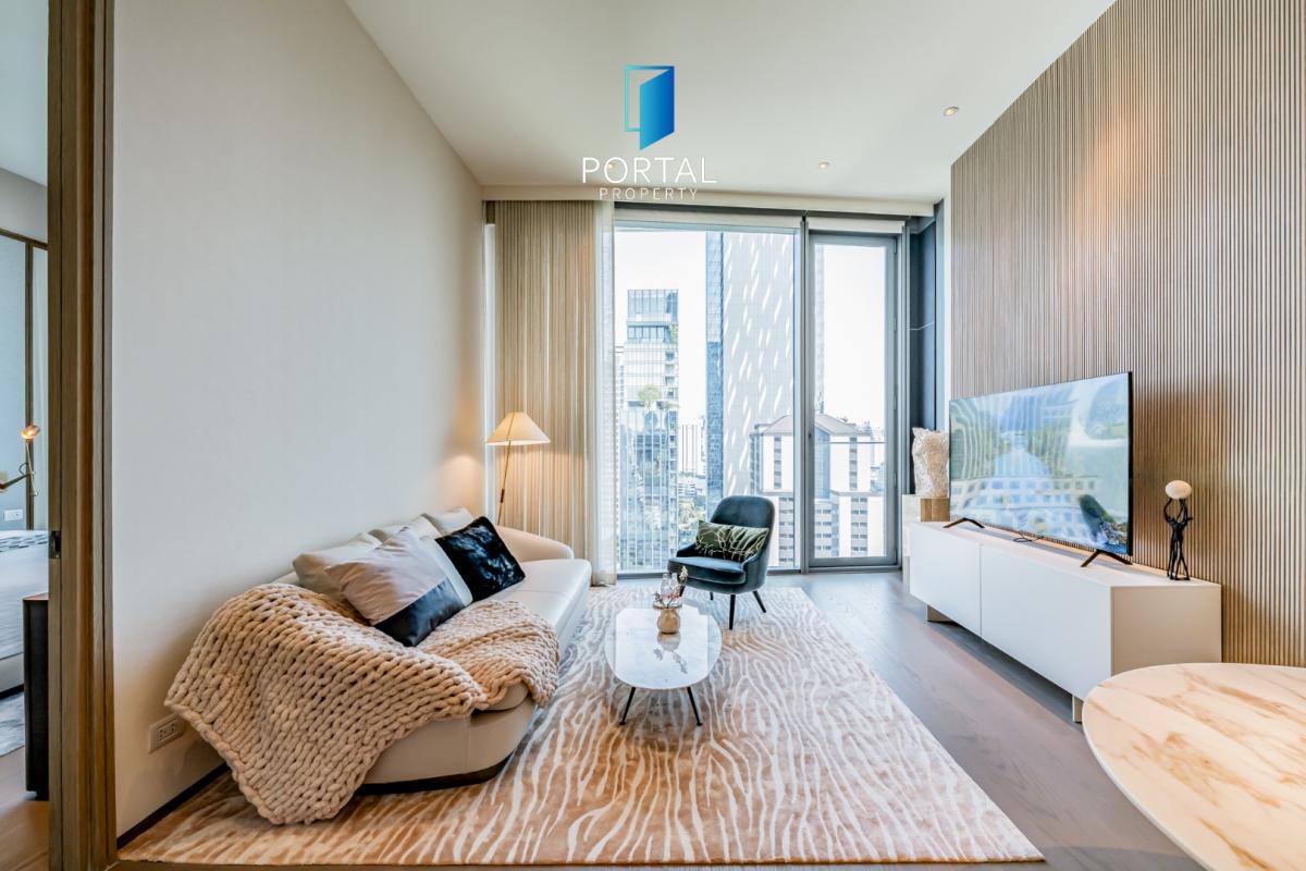 Scope Langsuan, 1 bed condo in Wireless, Bangkok — photo 4