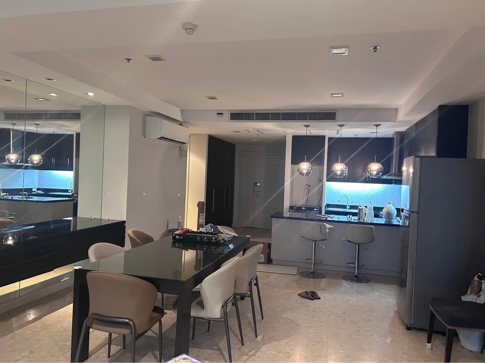Nusasiri Grand, 3 bed condo in Sukhumvit, Bangkok — photo 14