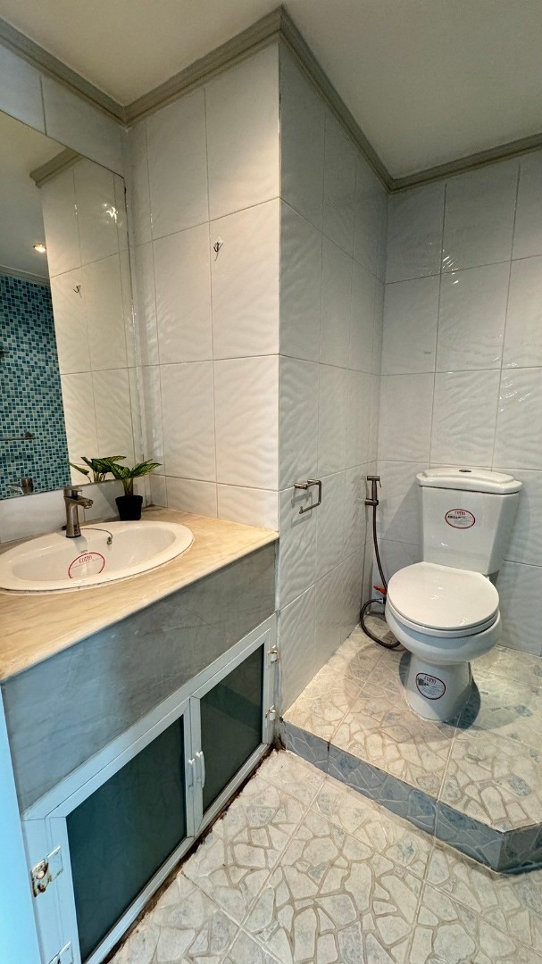 Saranyachai Mansion, 1 bed condo in Sukhumvit, Bangkok — photo 13