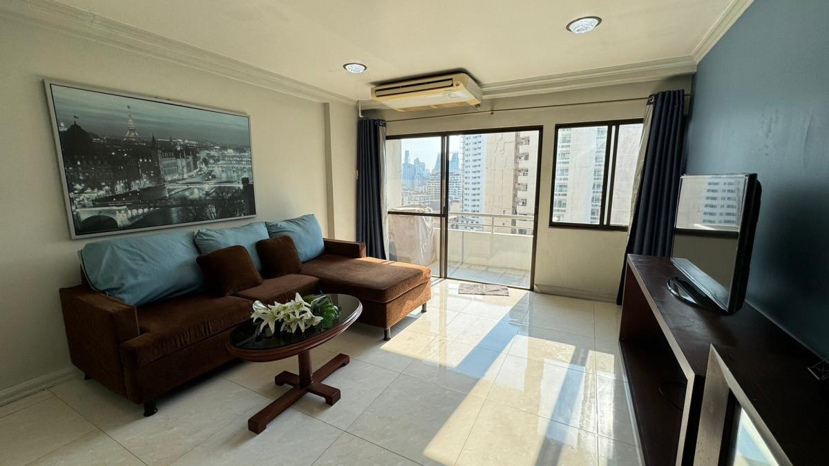 Saranyachai Mansion, 1 bed condo in Sukhumvit, Bangkok — photo 5