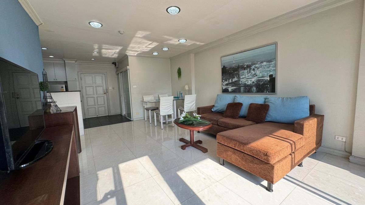 Saranyachai Mansion, 1 bed condo in Sukhumvit, Bangkok — photo 2