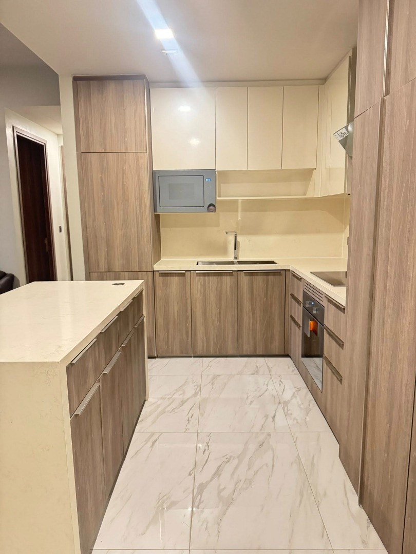Cereles Asoke, 2 bed condo in Sukhumvit, Bangkok — photo 5