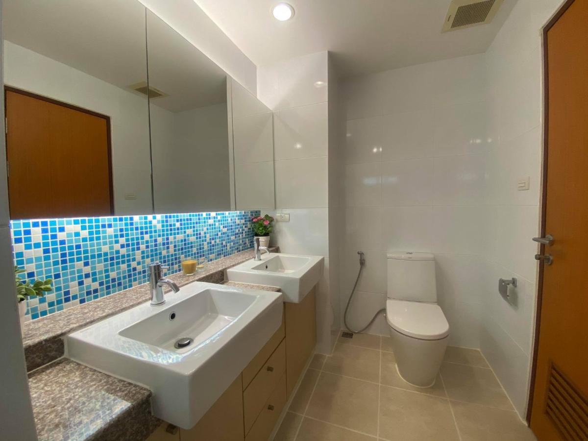 Residence 52, 3 bed condo in On Nut, Bangkok — photo 9