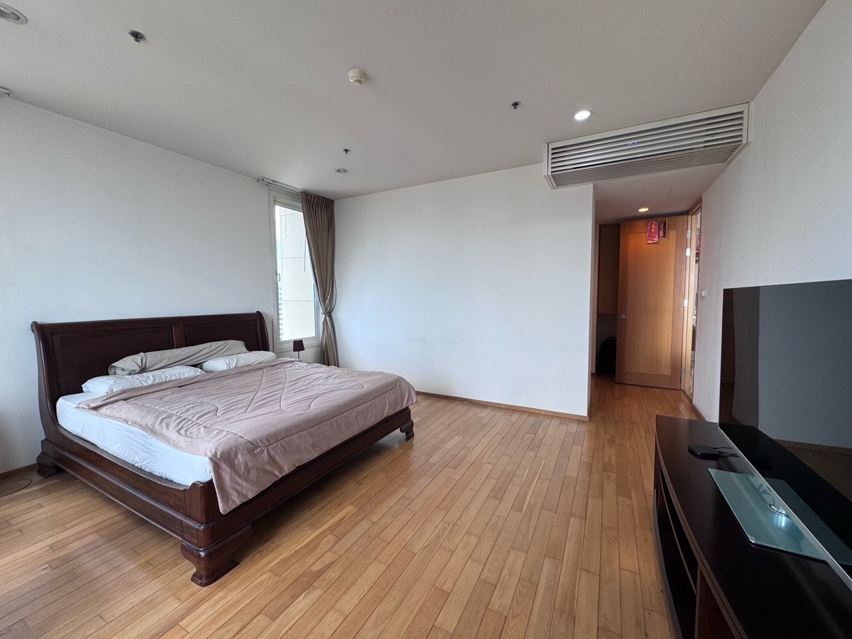 The Empire Place Sathorn, 2 bed condo in Sathon, Bangkok — photo 6