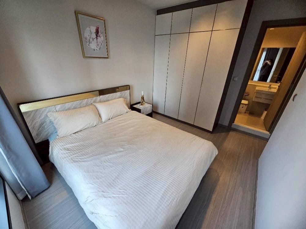 Life Asoke - Rama 9, 2 bed condo in Rama 9, Bangkok — photo 6