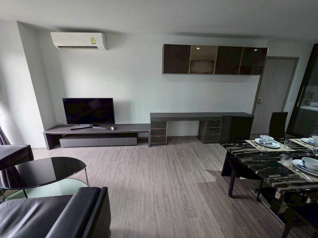 Rhythm Ekkamai, 2 bed condo in Sukhumvit, Bangkok — photo 3