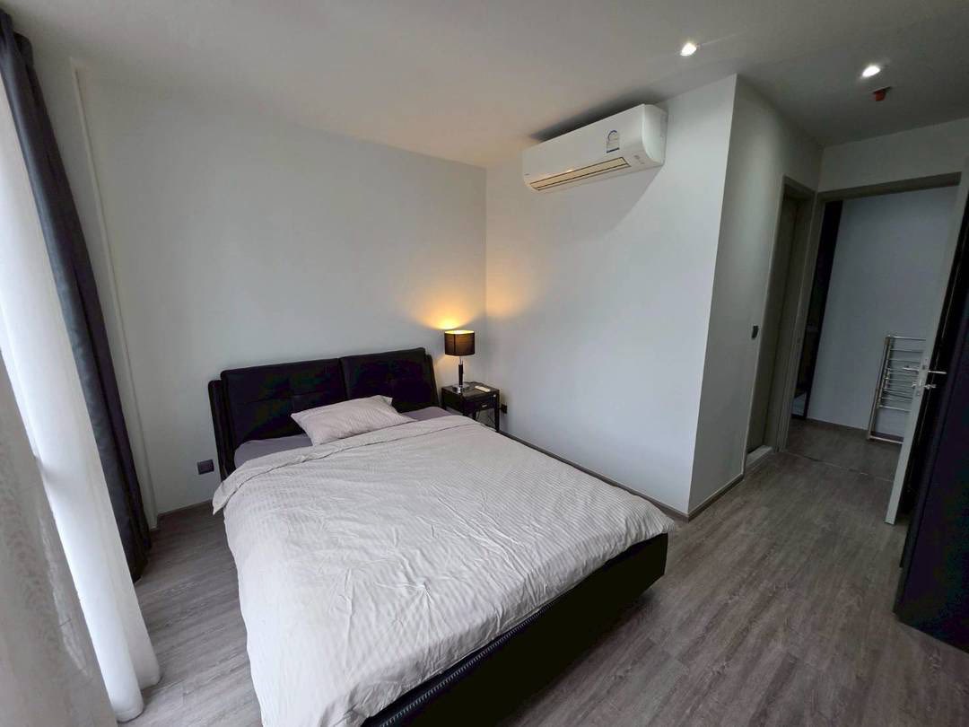 Rhythm Ekkamai, 2 bed condo in Sukhumvit, Bangkok — photo 12