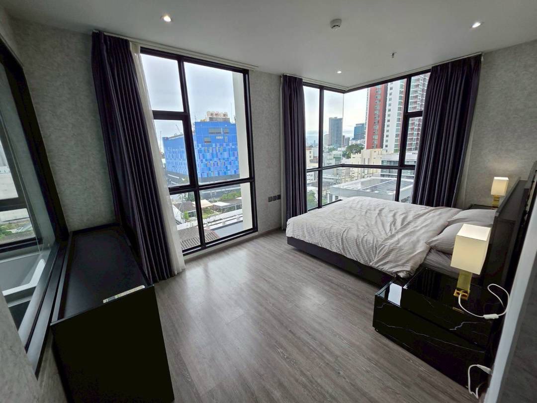 Rhythm Ekkamai, 2 bed condo in Sukhumvit, Bangkok — photo 17