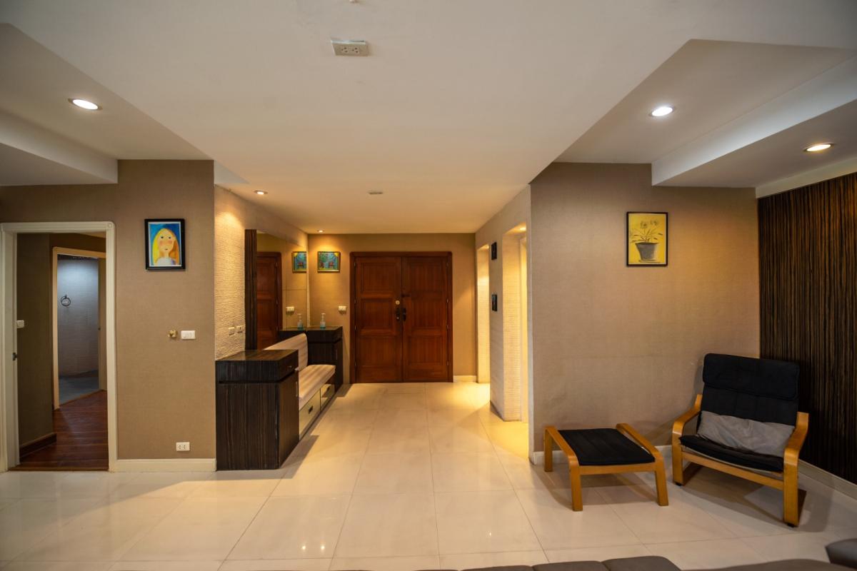 The President Park Sukhumvit 24, 3 bed condo in Sukhumvit, Bangkok — photo 5
