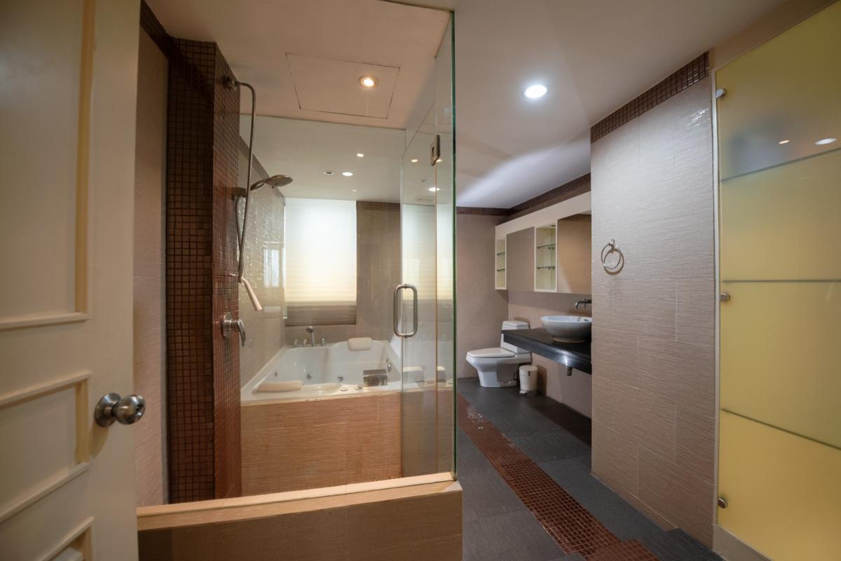 The President Park Sukhumvit 24, 3 bed condo in Sukhumvit, Bangkok — photo 7
