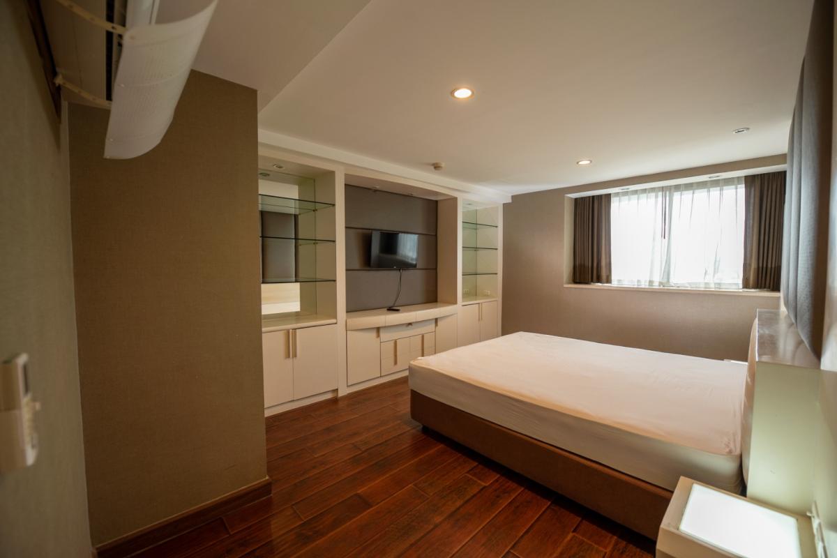 The President Park Sukhumvit 24, 3 bed condo in Sukhumvit, Bangkok — photo 10
