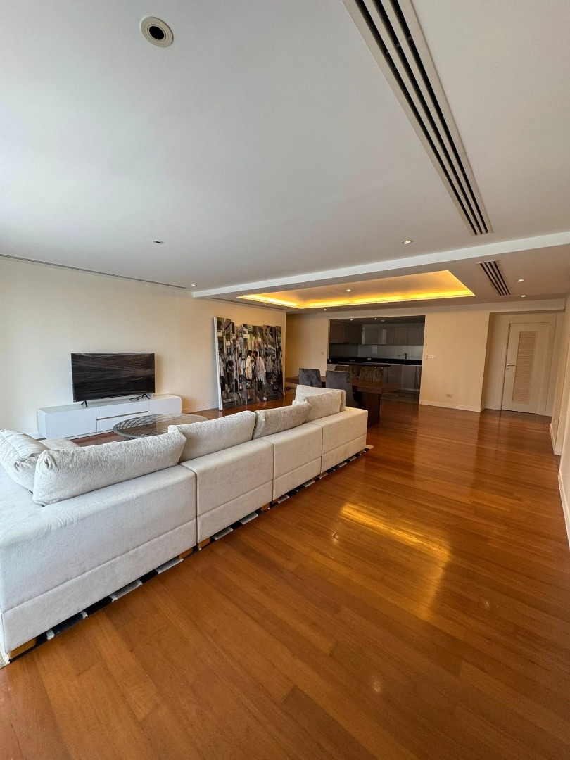 La Citta Thonglor 8, 3 bed condo in Sukhumvit, Bangkok — photo 2