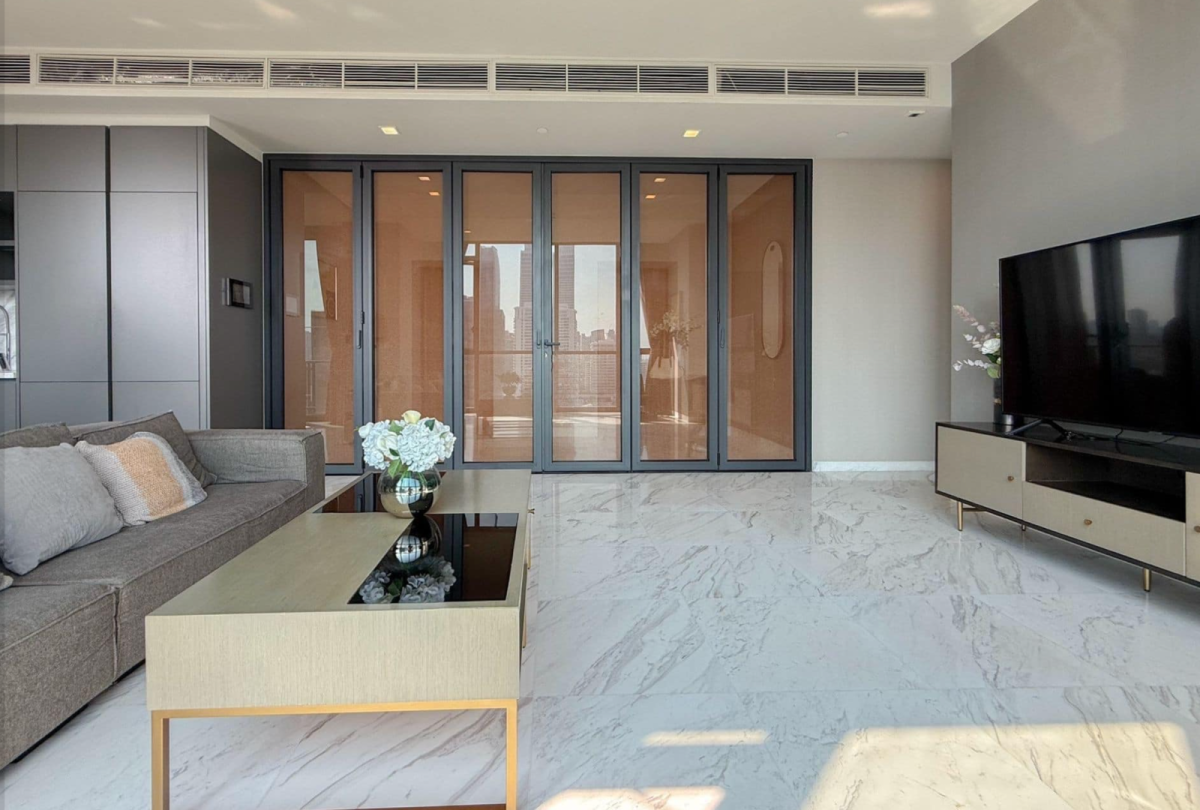 The Monument Thonglor, 2 bed condo in Sukhumvit, Bangkok — photo 2