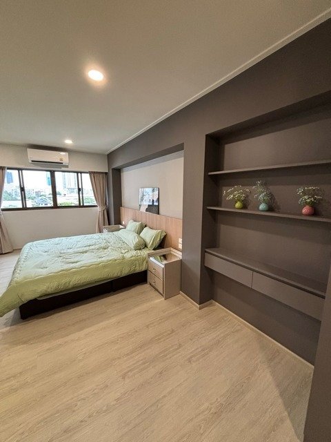 Thonglor Tower — photo 12