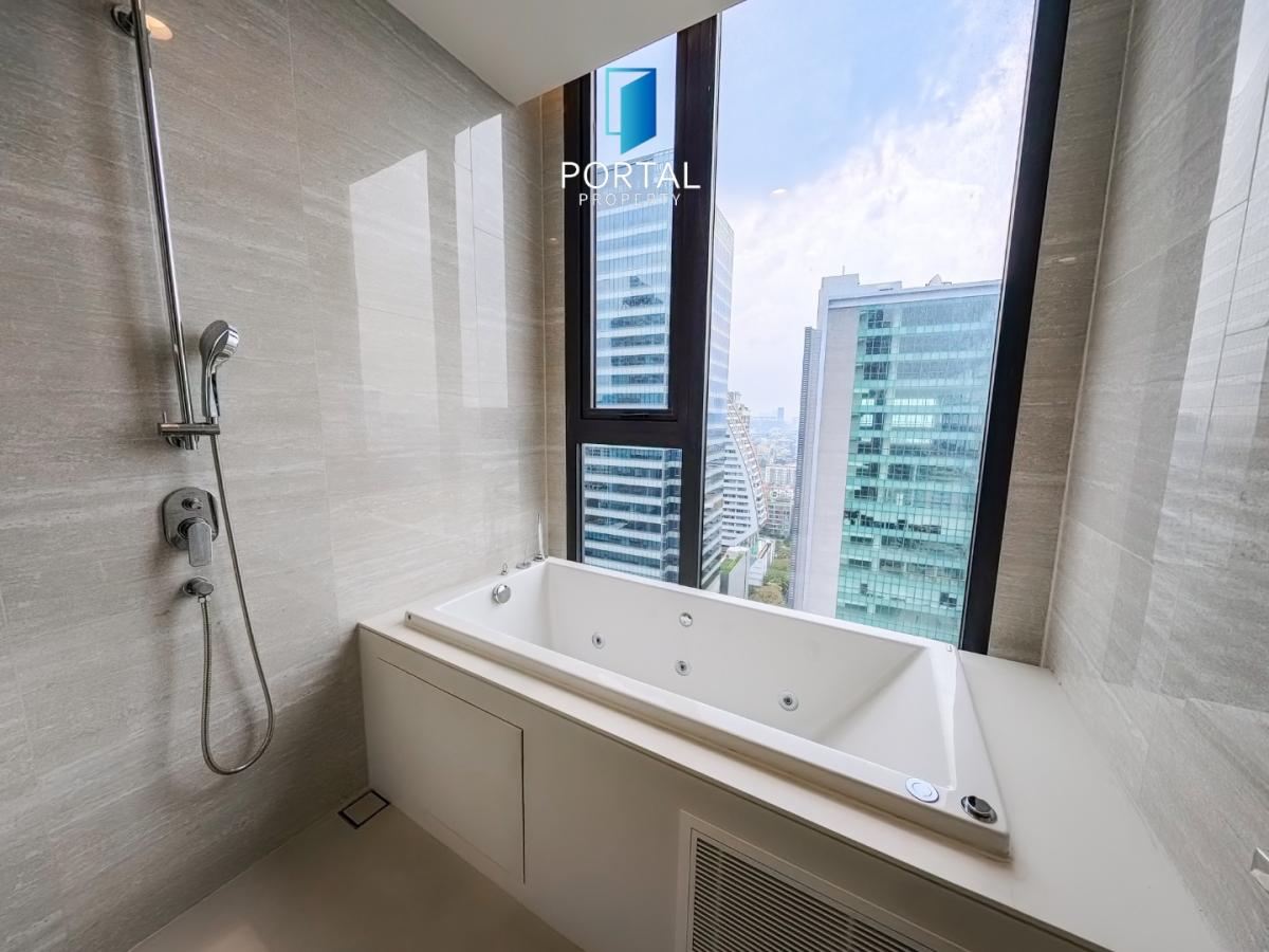 Anil Sathorn 12, 2 bed condo in Sathon, Bangkok — photo 20