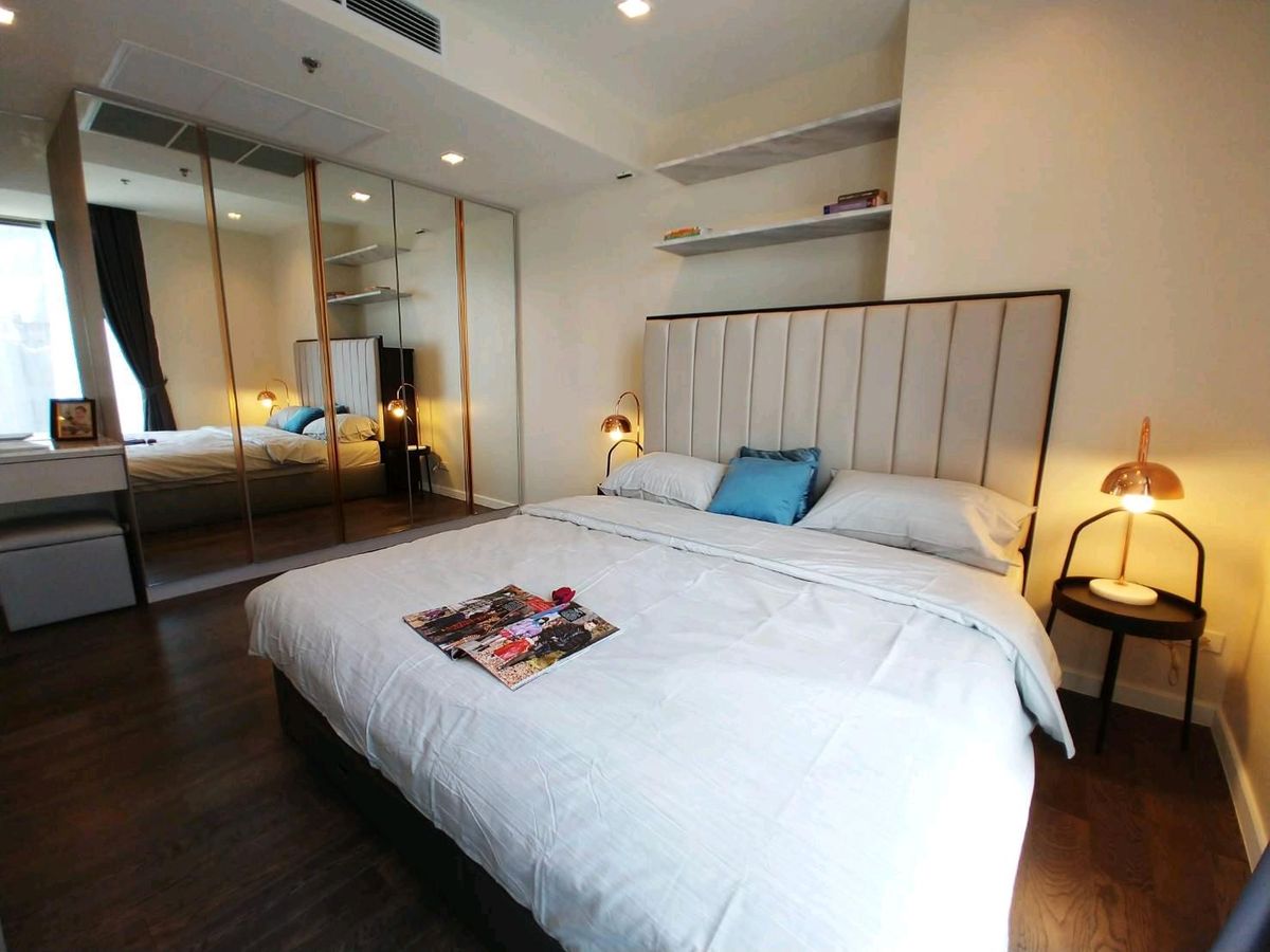 Nara 9 by Eastern Star, 2 bed condo in Sathon, Bangkok — photo 8