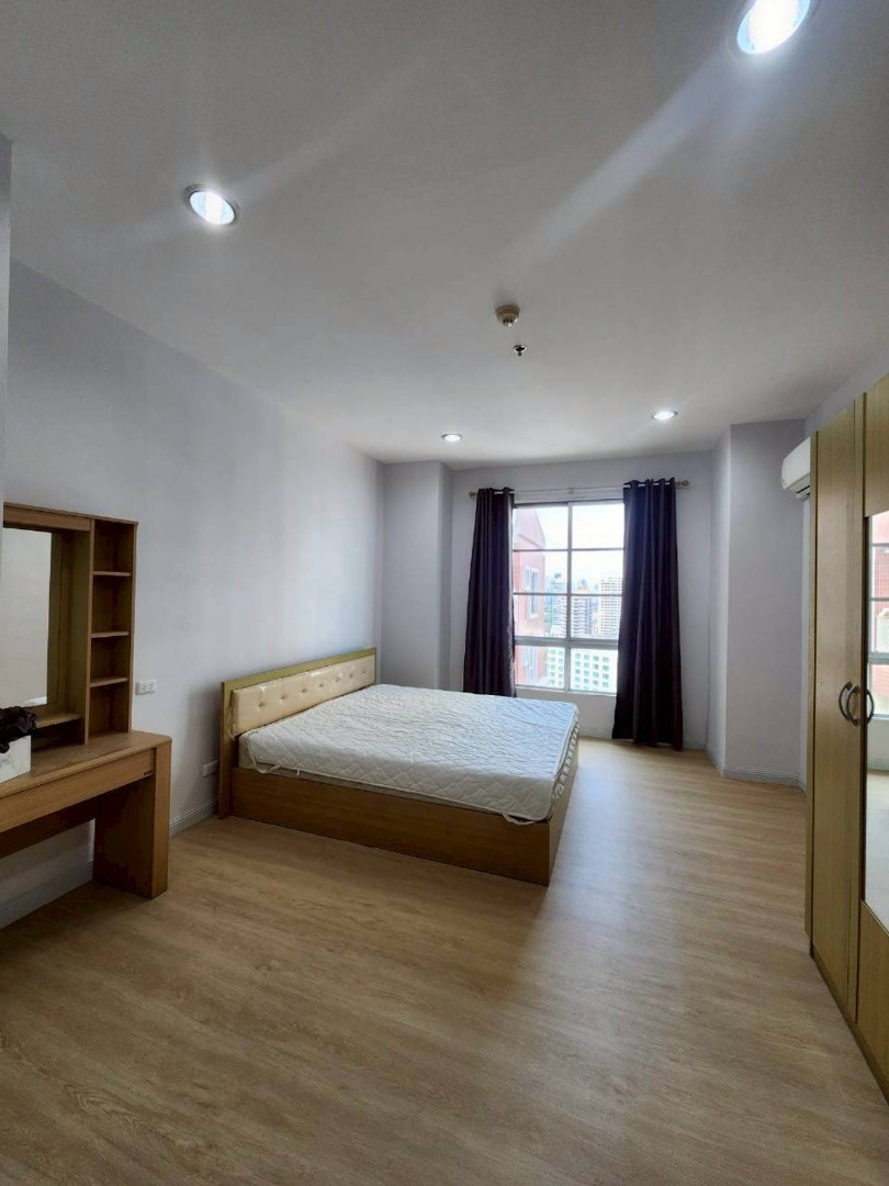 City Smart Sukhumvit 18, 3 bed condo in Sukhumvit, Bangkok — photo 6