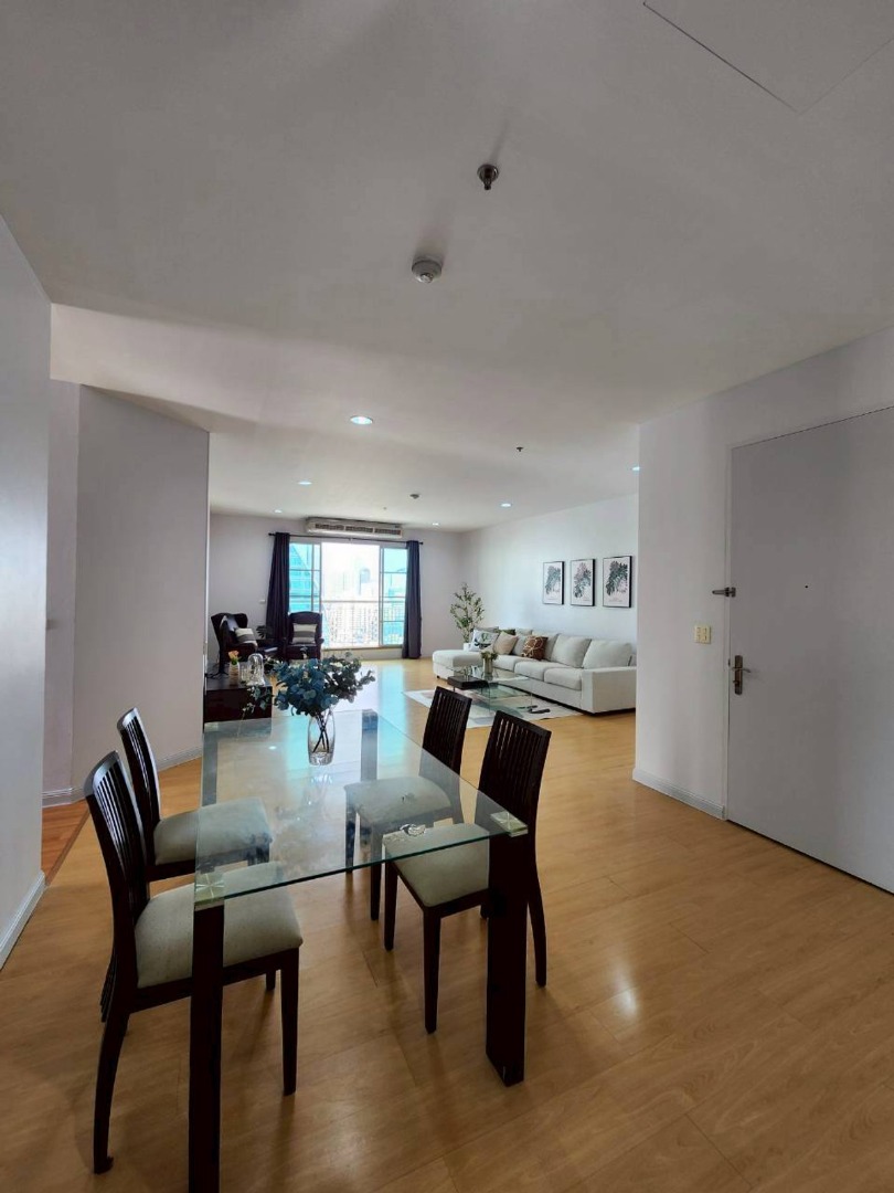 City Smart Sukhumvit 18