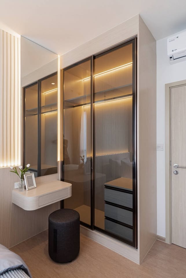 Maru Ekkamai 2, 2 bed condo in Sukhumvit, Bangkok — photo 4