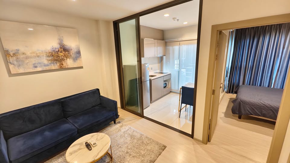 Life Asoke - Rama 9, 1 bed condo in Rama 9, Bangkok — photo 3