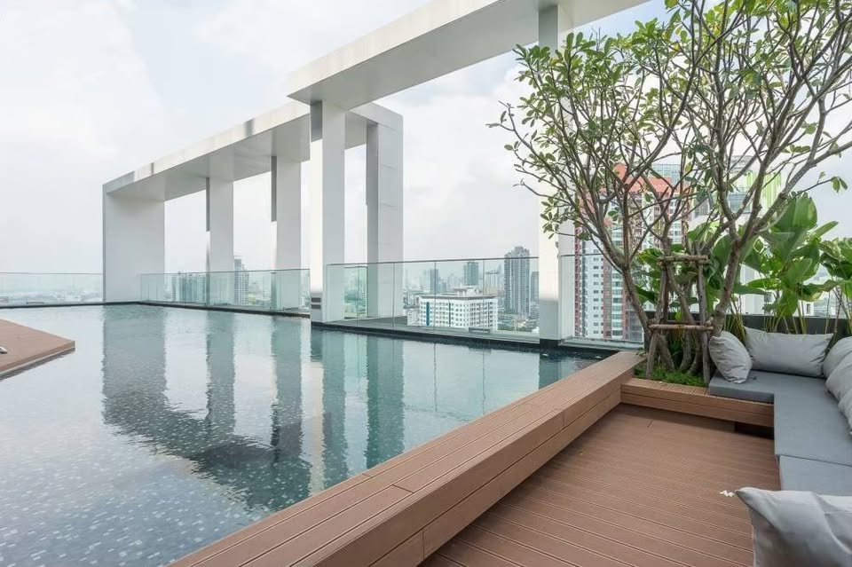 Life Sukhumvit 48 — photo 13