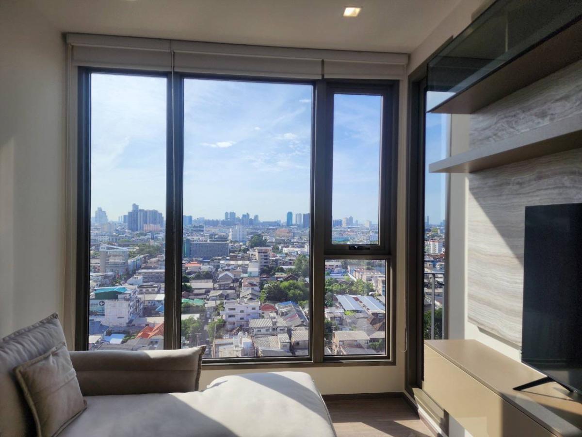 Rhythm Charoenkrung Pavilion, 2 bed condo in Sathon, Bangkok — photo 10