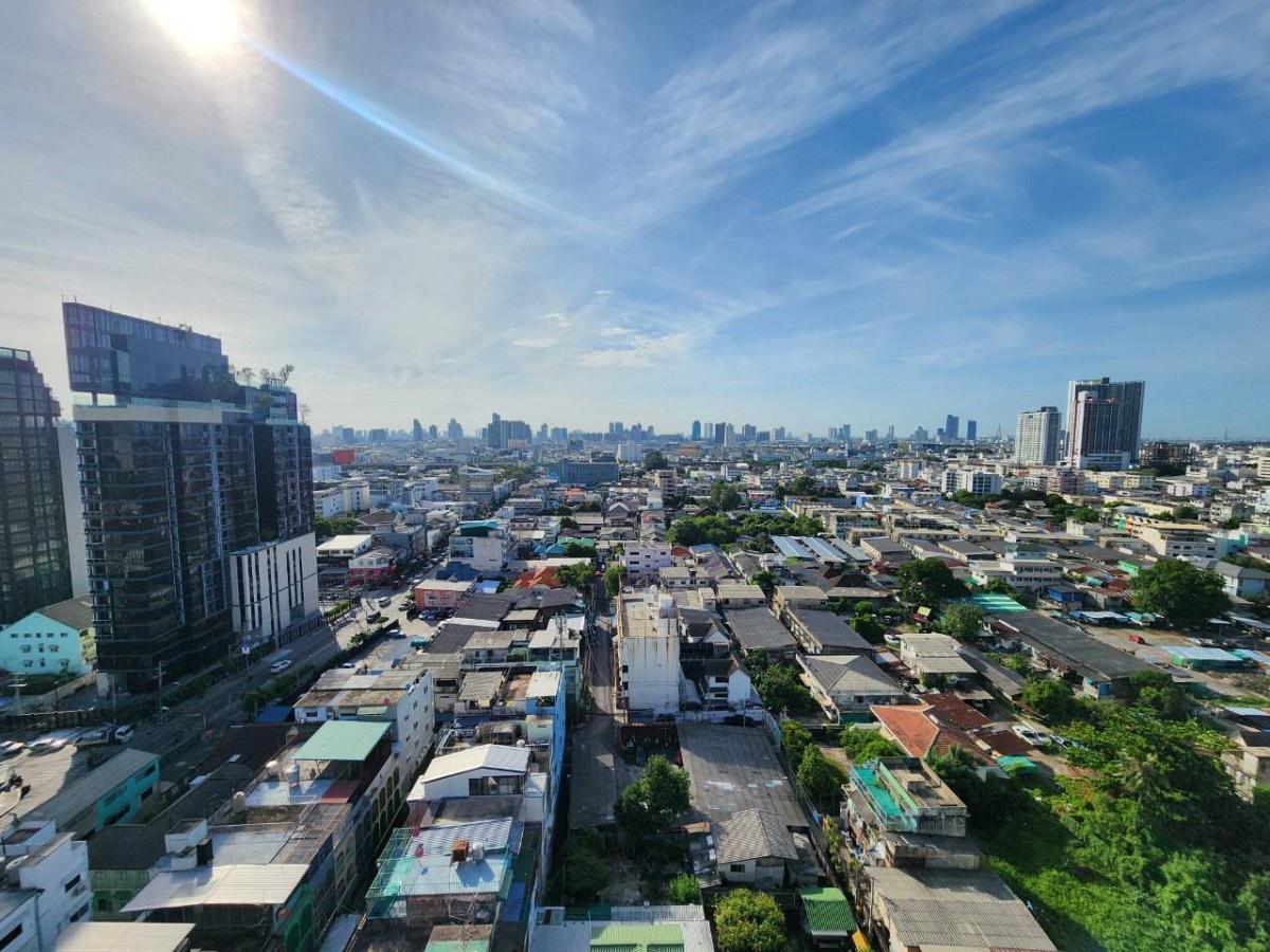 Rhythm Charoenkrung Pavilion, 2 bed condo in Sathon, Bangkok — photo 15