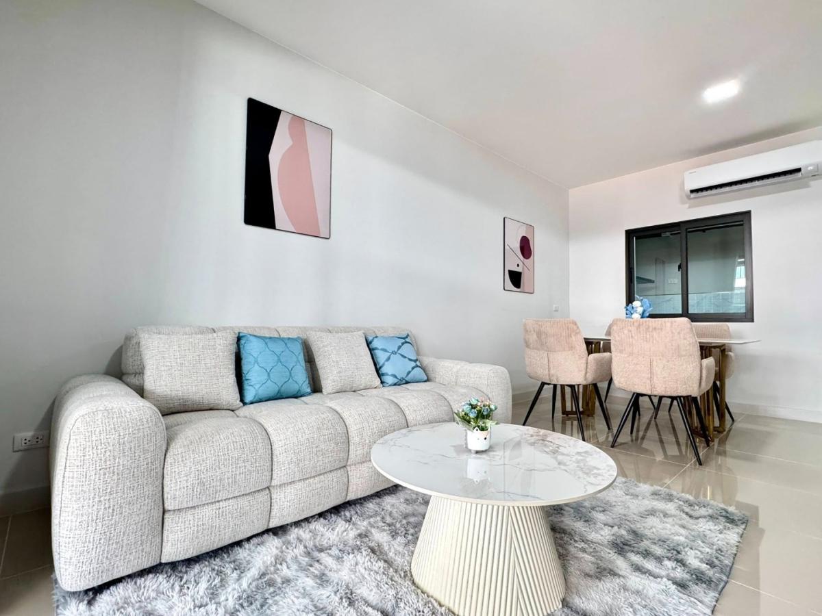 Pleno Sukhumvit Bangna 3, 3 bed condo in Bang Na, Bangkok — photo 3