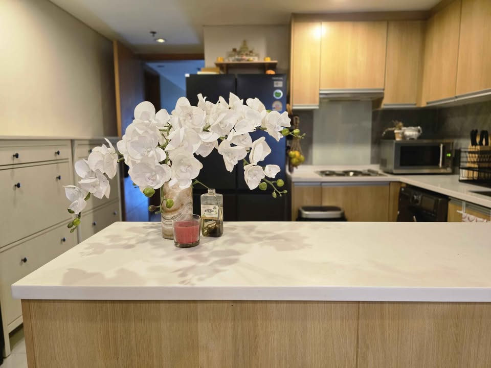 Villa Asoke, 2 bed condo in Rama 9, Bangkok — photo 10