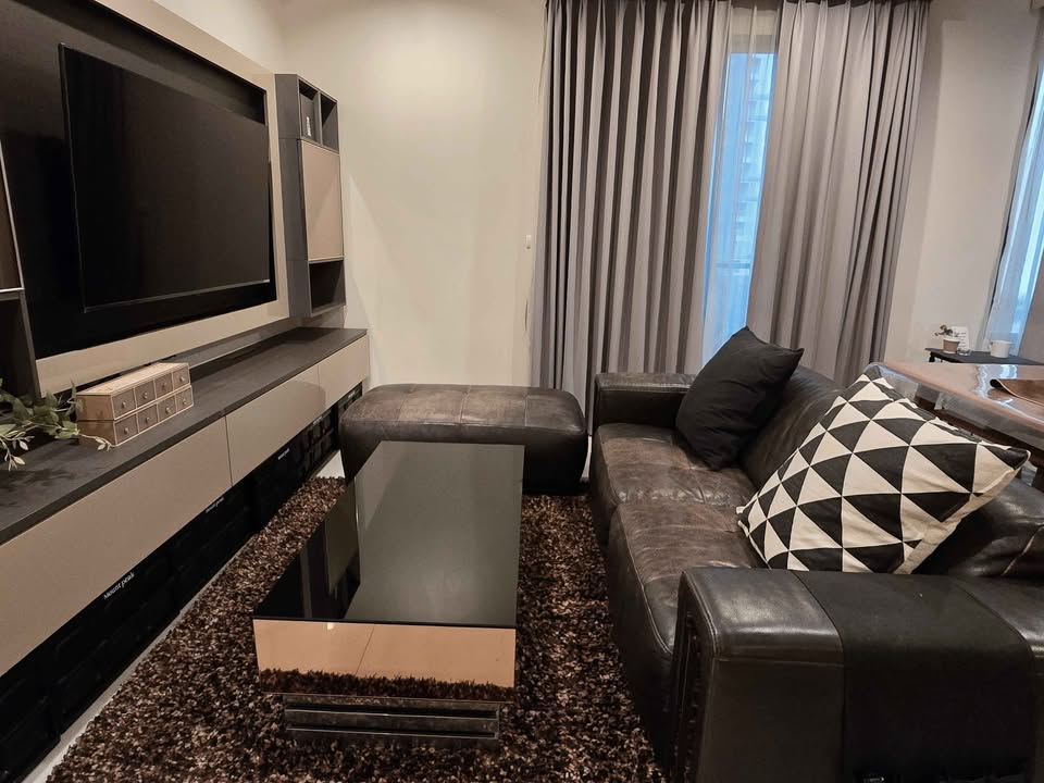 Villa Asoke, 2 bed condo in Rama 9, Bangkok — photo 4