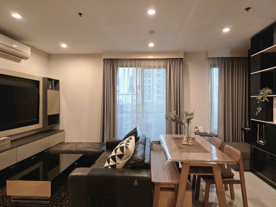 Villa Asoke, 2 bed condo in Rama 9, Bangkok — photo 6