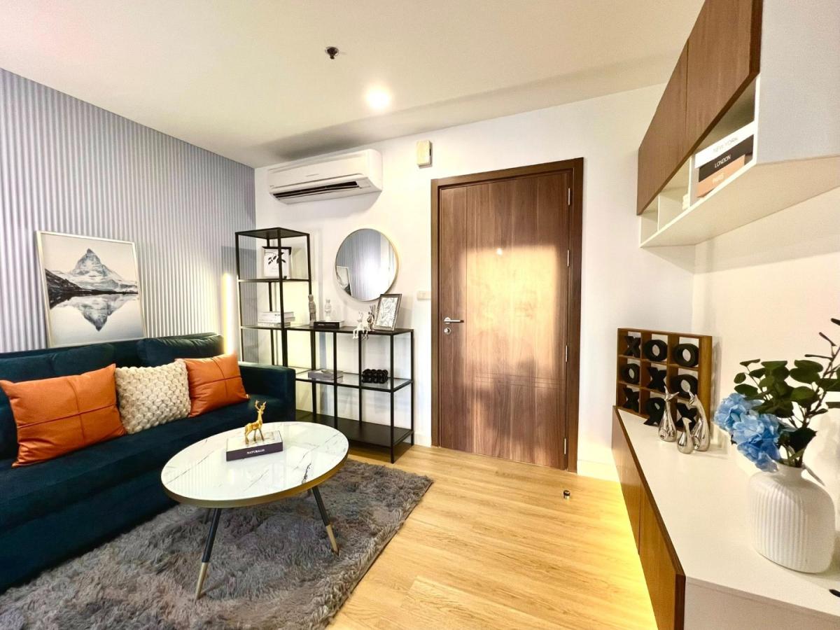 The Base Sukhumvit 77, 1 bed condo in On Nut, Bangkok — photo 3