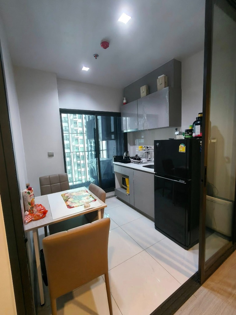 Life Asoke - Rama 9, 1 bed condo in Rama 9, Bangkok — photo 4