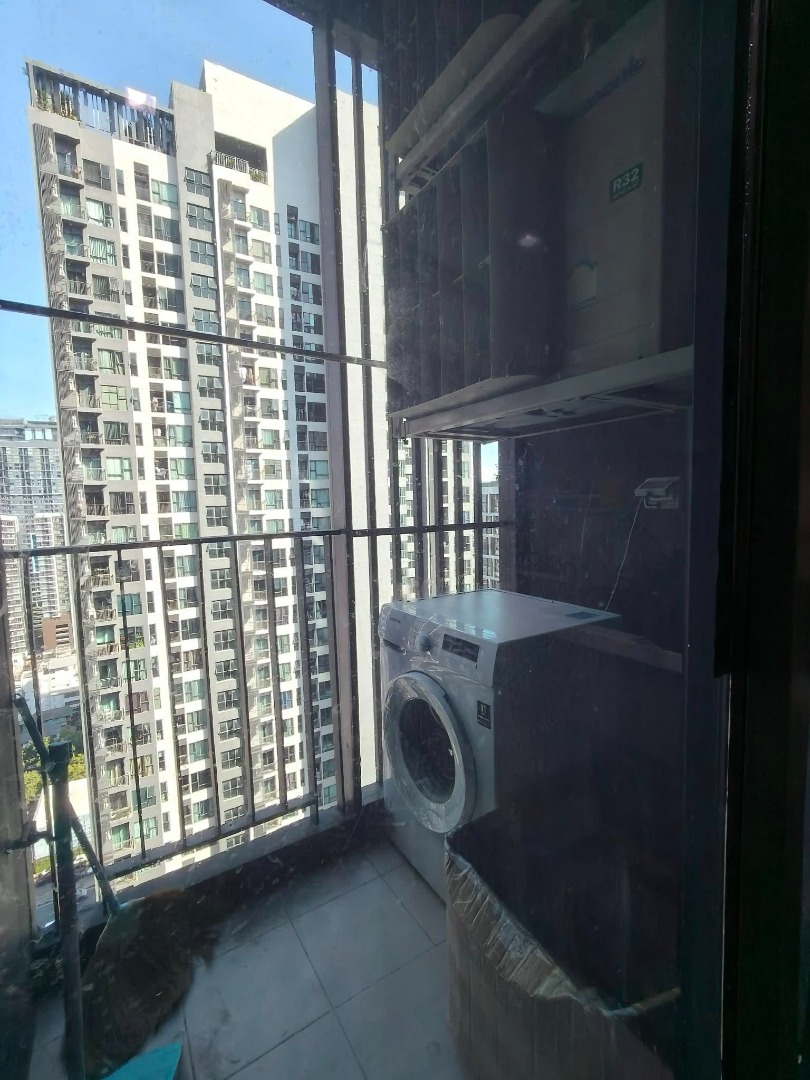 Life Asoke - Rama 9, 1 bed condo in Rama 9, Bangkok — photo 6