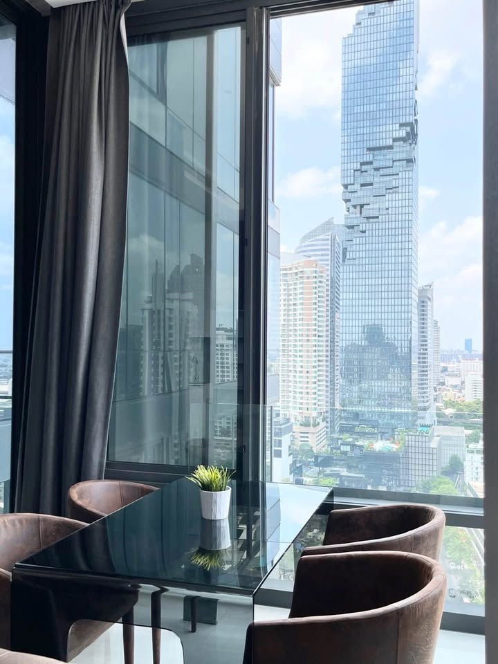 Ashton Silom, 2 bed condo in Silom, Bangkok — photo 2