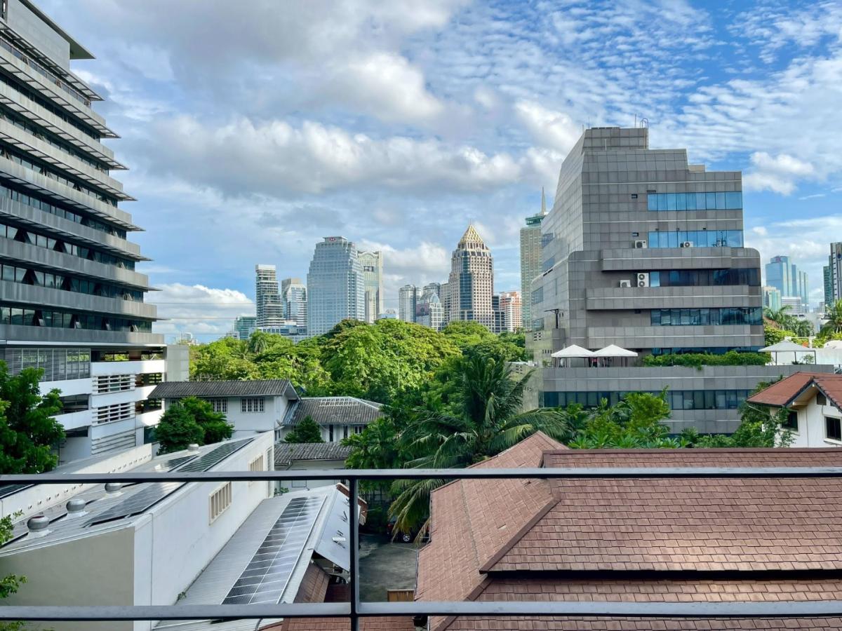 Noble Ambience Sarasin, 1 bed condo in Wireless, Bangkok — photo 3