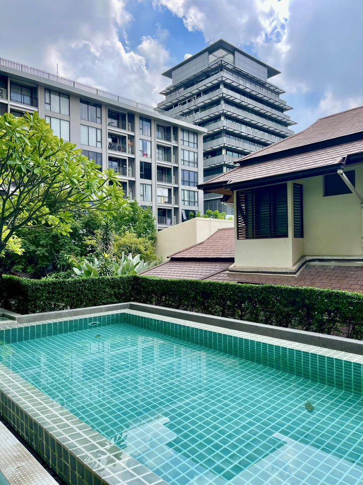 Noble Ambience Sarasin, 1 bed condo in Wireless, Bangkok — photo 14