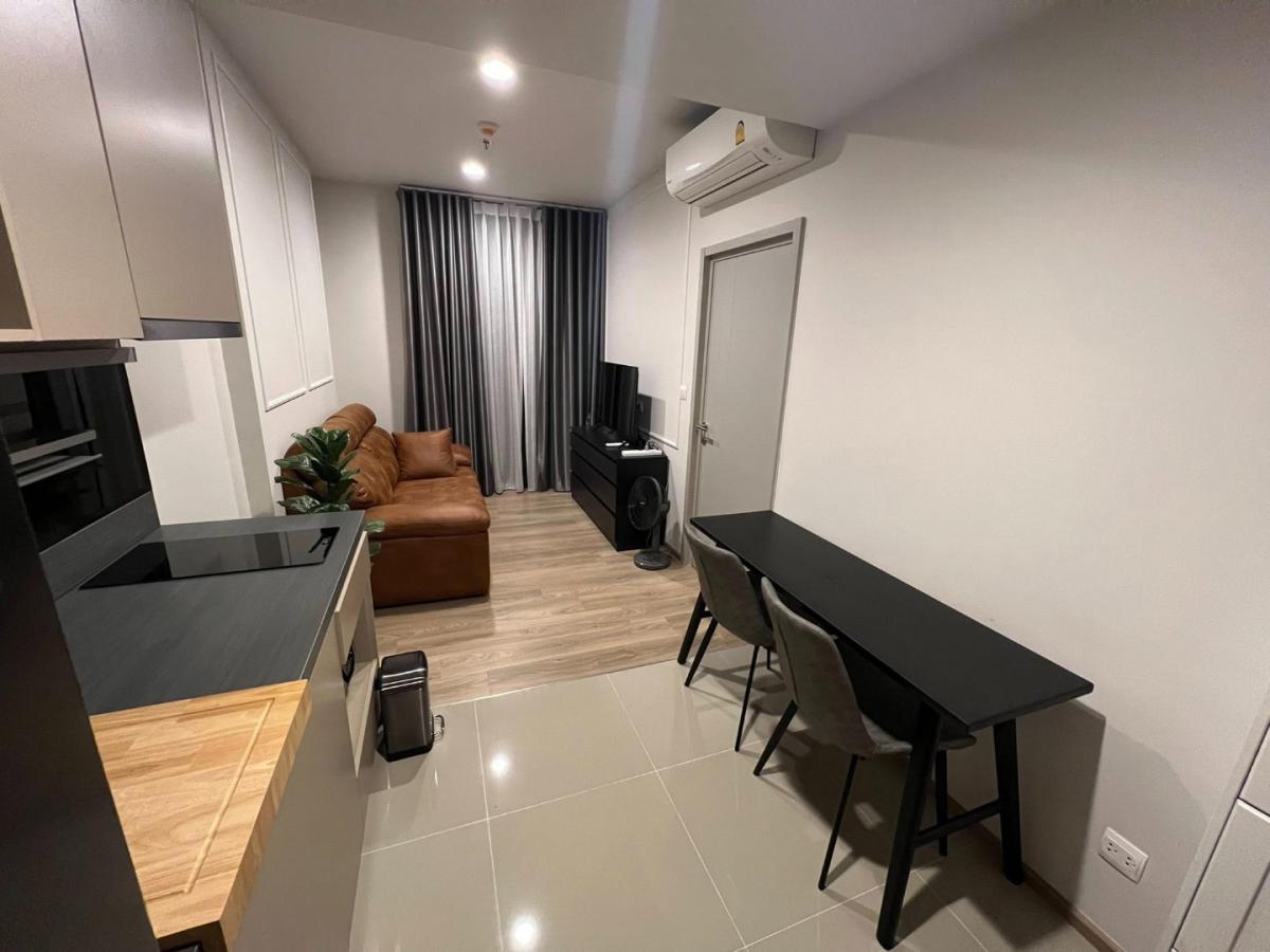 Oka Haus Sukhumvit 36, 1 bed condo in Sukhumvit, Bangkok — photo 2