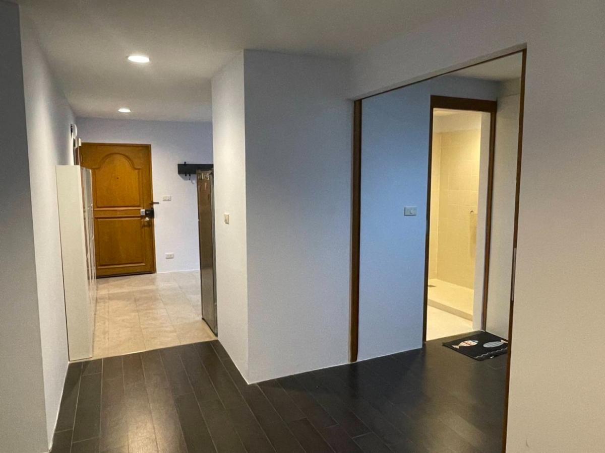 Asoke Tower, 1 bed condo in Sukhumvit, Bangkok — photo 10