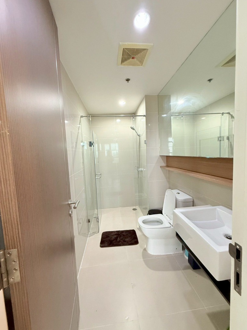 15 Sukhumvit Residences, 2 bed condo in Nana North, Bangkok — photo 16