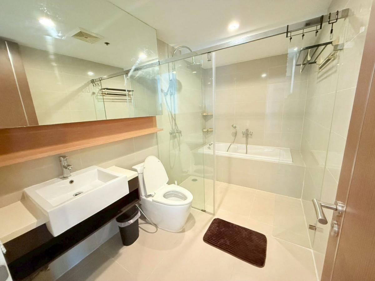15 Sukhumvit Residences, 2 bed condo in Nana North, Bangkok — photo 15