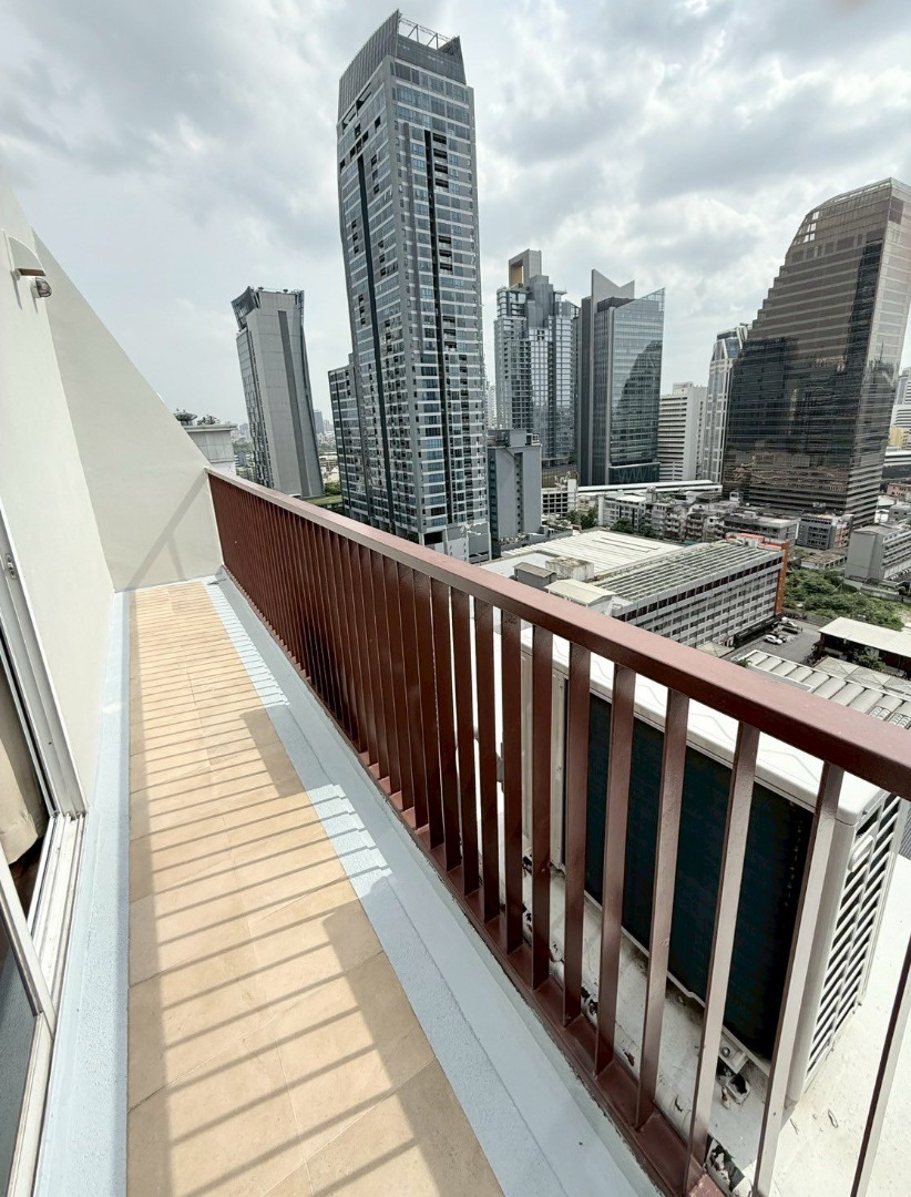 15 Sukhumvit Residences, 2 bed condo in Nana North, Bangkok — photo 20