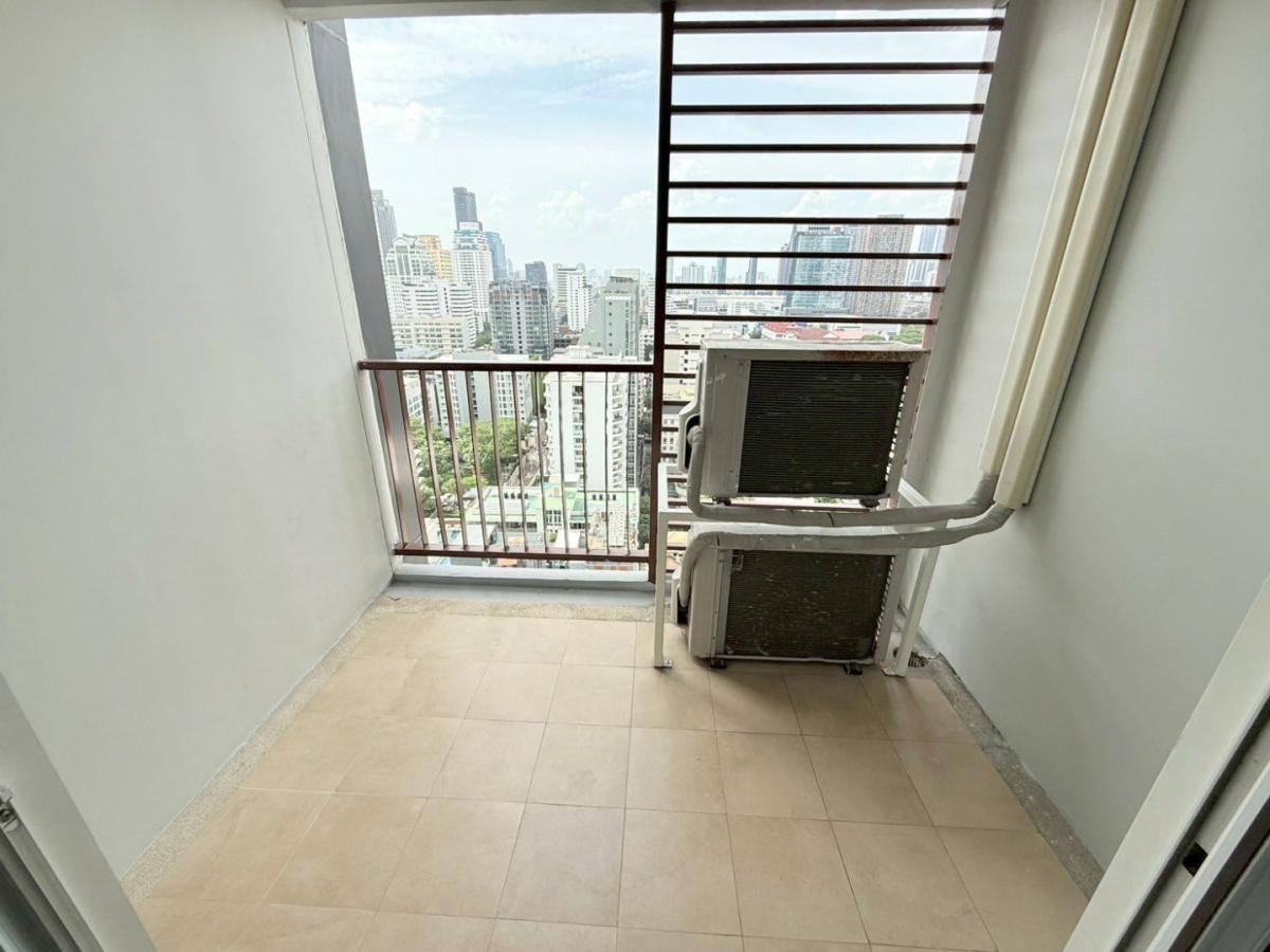 15 Sukhumvit Residences, 2 bed condo in Nana North, Bangkok — photo 18