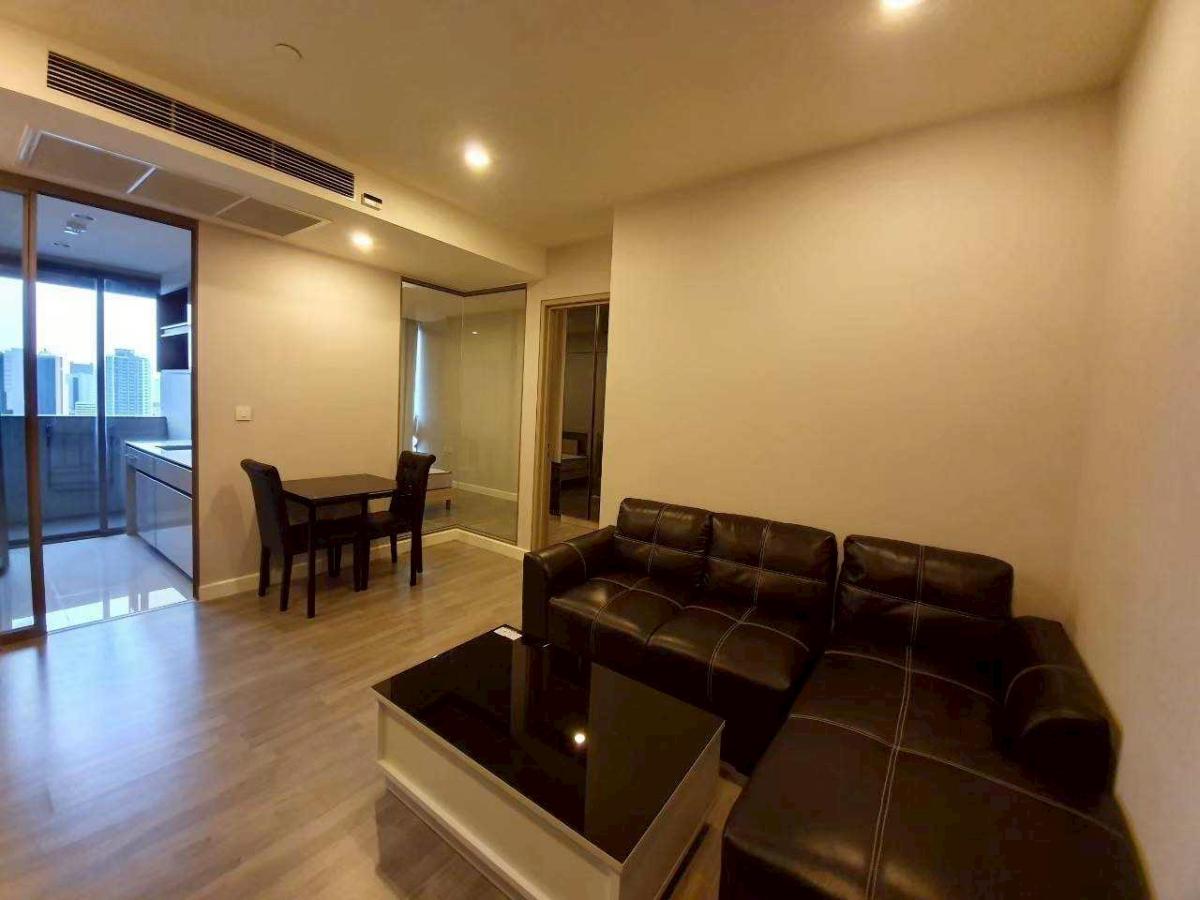 The Room Rama 4, 1 bed condo in Siam, Chulalongkorn, Sam Yan, National Stadium, Hua Lamphong, Pathum Wan, Bangkok