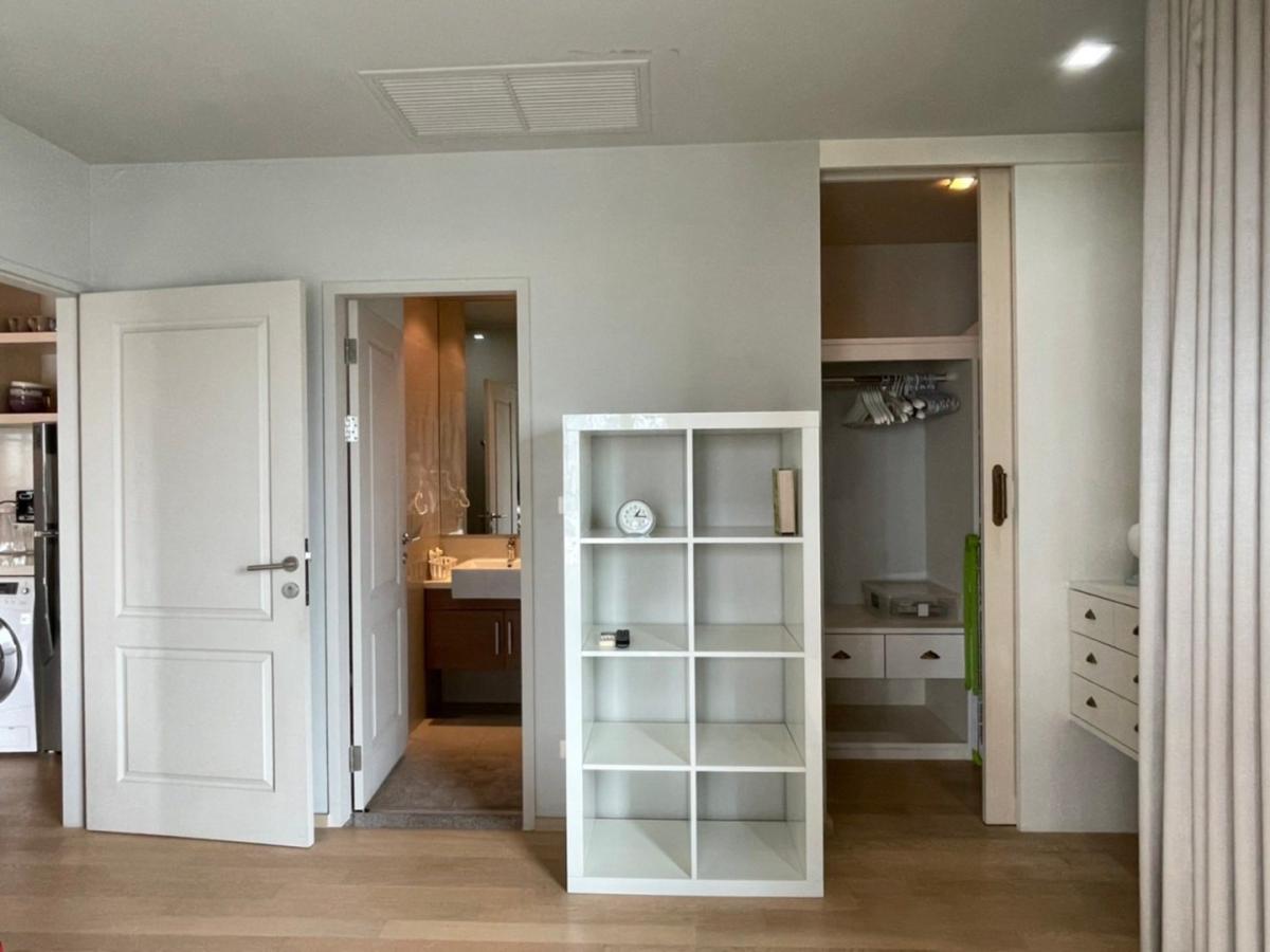 Noble Refine, 1 bed condo in Sukhumvit, Bangkok — photo 5