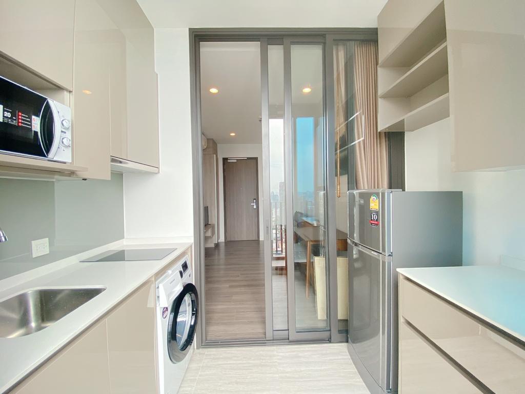 Whizdom Essence, 1 bed condo in On Nut, Bangkok — photo 6